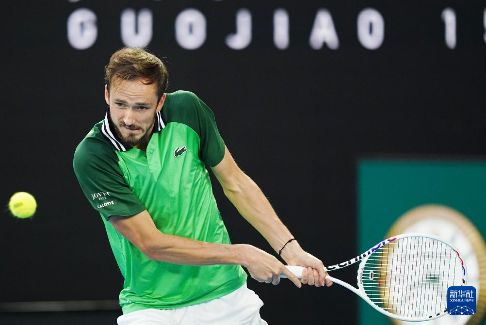 而是把棒球 而是把棒球