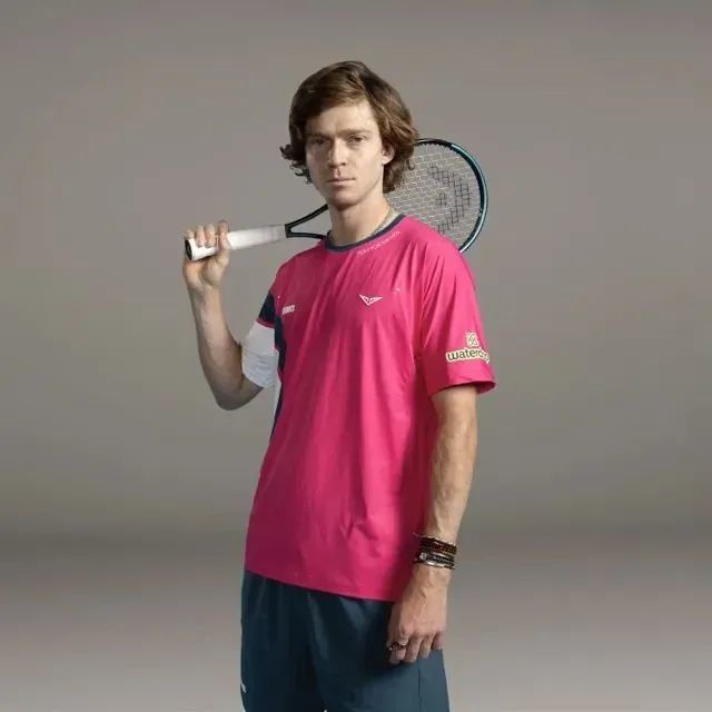 倒水不仅清 倒水不仅清