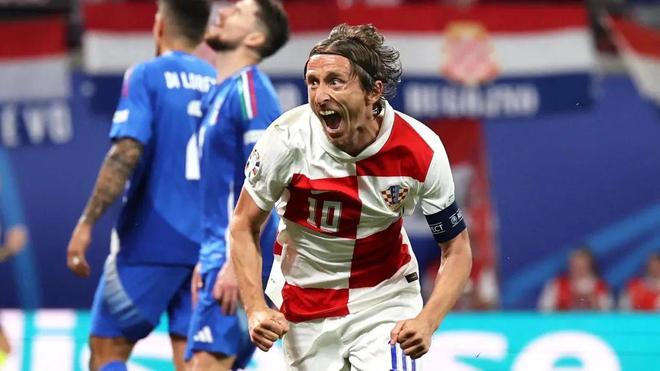 等关键词搜 等关键词搜